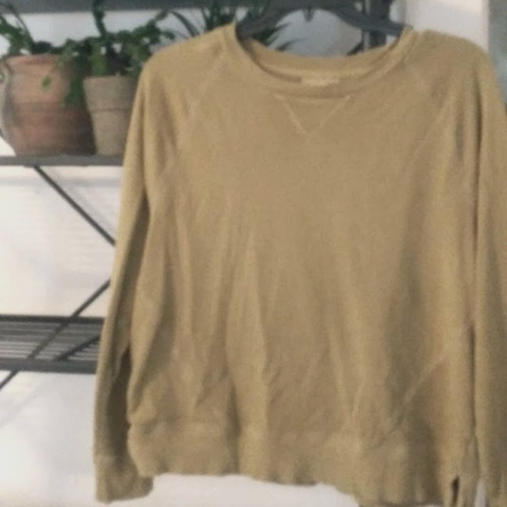 Universal Thread XL Olive Green Sweatshirt